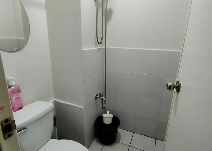 Trisha's Condotel Urban Deca Tower Edsa * Manila